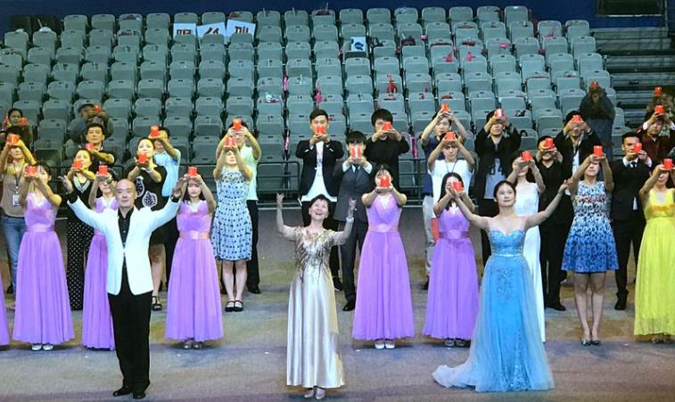 沪剧节，让我们走到一起来