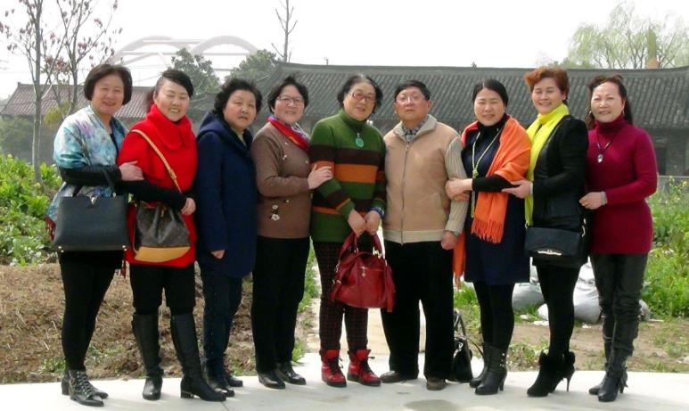 彩虹万里,落英缤纷《难忘情谊》秦彩英沪剧演唱专场