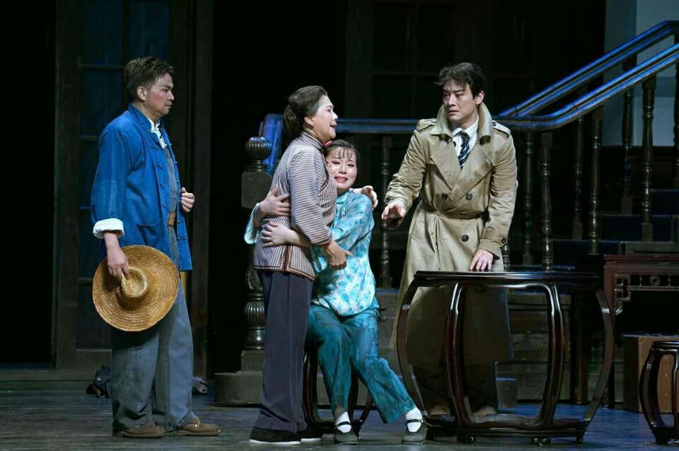 上海沪剧院《雷雨》上演盛况空前