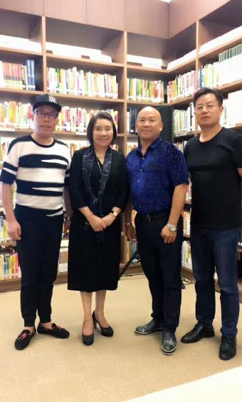 彩芳沪剧团昨晚与新加坡戏迷见面