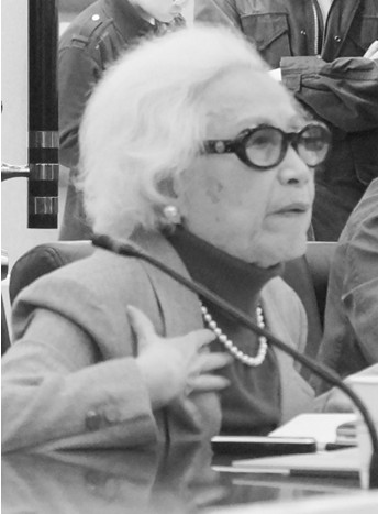 红线女老师把一生奉献给了粤剧