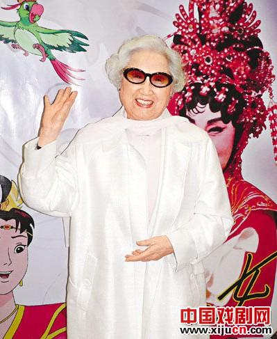 粤剧大师红线女昨病逝 享年89岁