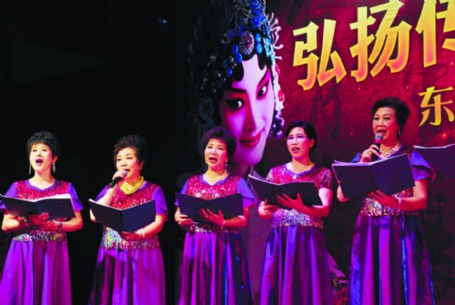 花苑社区新乐曲艺社创作多首新派粤剧