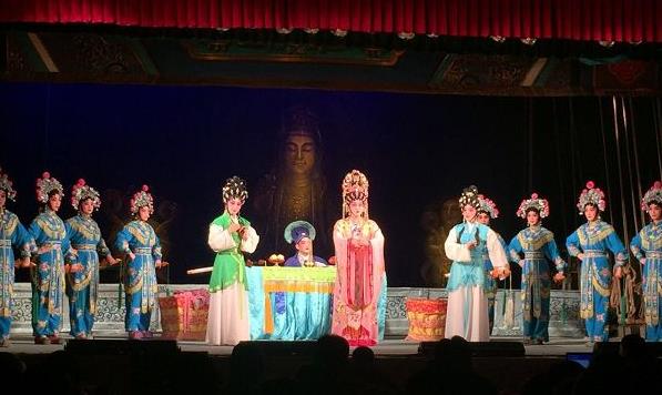 粤剧《三看御妹》