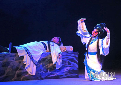 新编粤剧《秦王孟姜》