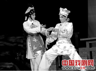 南派粤剧《南宋孤鸿》在吴川演出