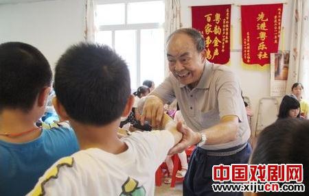 莞城粤剧培训班开班授课