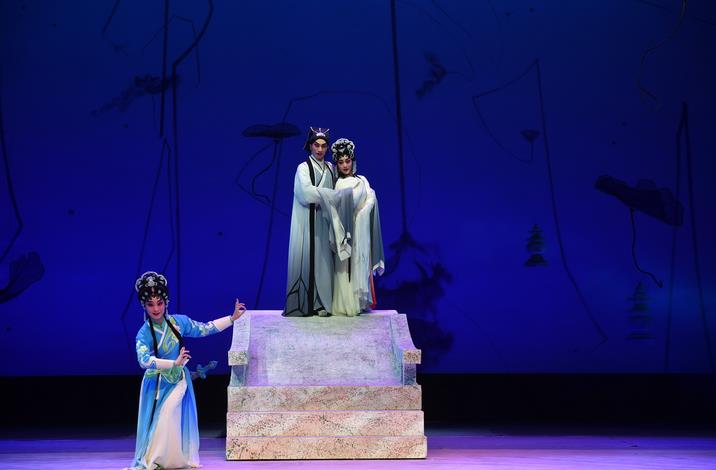 新编传奇粤剧《白蛇传·情》