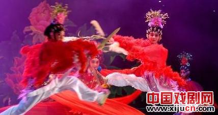 大部分粤剧剧团难以生存