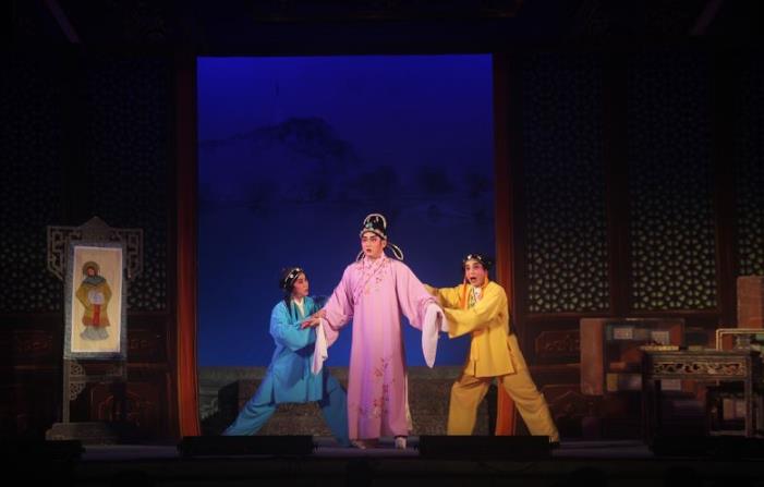 广州青年粤剧团《三看御妹》