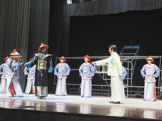 大型现代粤剧《航父冯如》将演