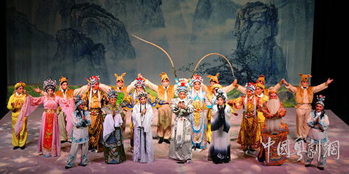 &ldquo;2017广州文化周•南国红豆耀云城（温哥华）&rdquo;文化交流活动圆满落幕