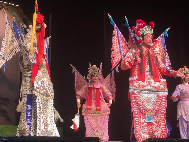 粤剧新秀香港演出大获好评