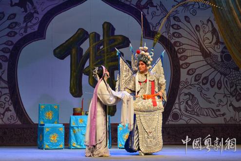 中国戏曲学院2012级广东粤剧班汇报演出顺利举行