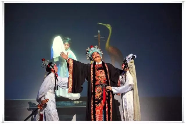 中新合作粤剧亮相狮城粤剧节