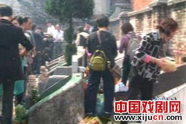 八和墓园是中国国内唯一一座&ldquo;梨园公墓&rdquo;