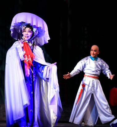 第二十五届中国戏剧梅花奖大赛参赛剧目&mdash;&mdash;粤剧《花月影》剧照欣赏