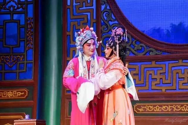 南派传统武戏《三气周瑜》火爆粤剧文化广场