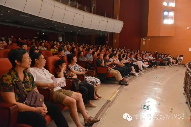 &ldquo;周末剧场&rdquo;首场演出《珍珠塔》为国庆假期添乐趣