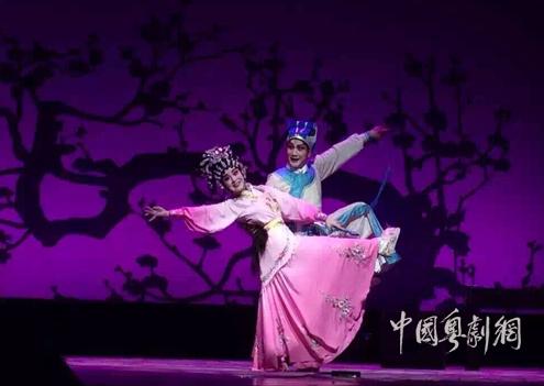 【青评点梅花】文武非凡女 再写女儿香&mdash;&mdash;吴非凡粤剧《鸳鸯剑》