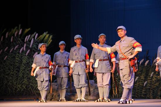 麻涌镇一连三晚为群众献上粤剧专场