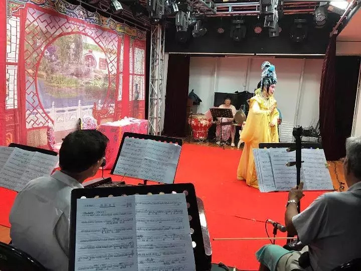 我的粤剧情怀，流淌于年华，化作大戏献街坊