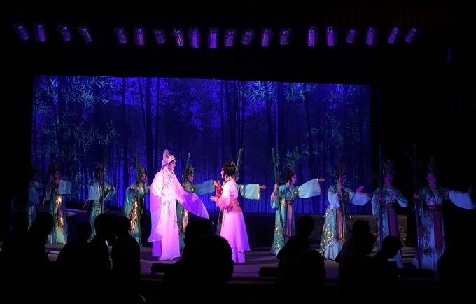 广州青年粤剧团《六国大封相》