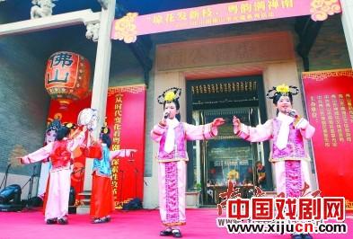 佛山粤剧的下一代正在以不同的方式崛起