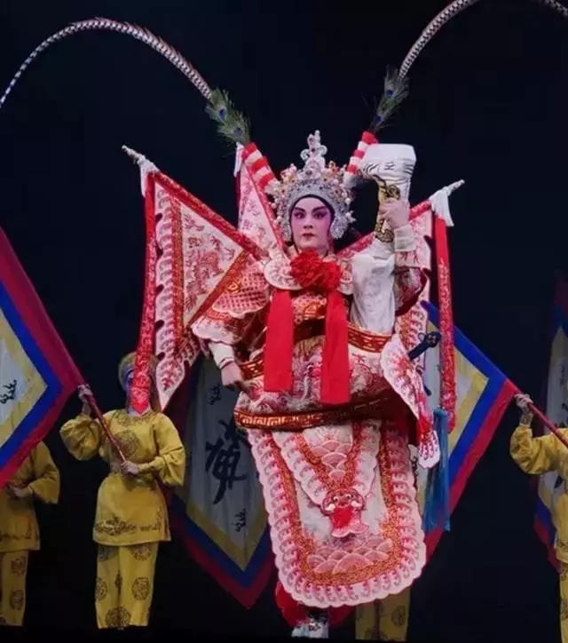 粤剧《鸳鸯剑》