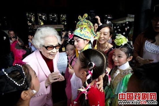 “粤剧成果展暨工艺与戏曲展”11月22日拉开帷幕