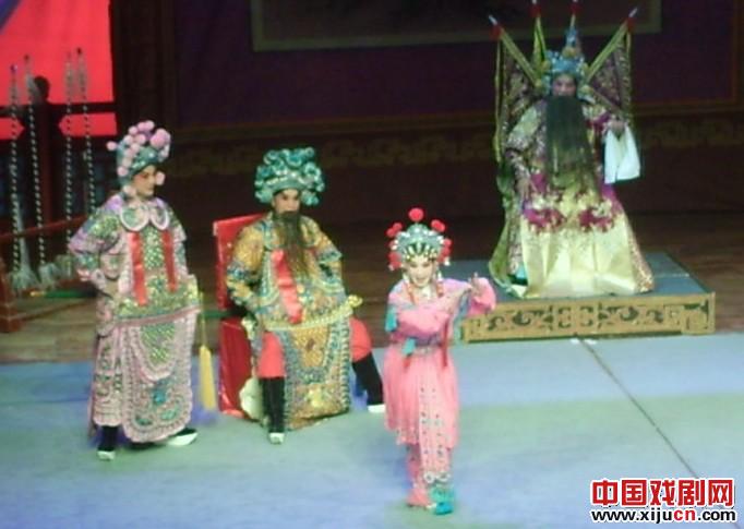 粤剧《龙楼争郡马》