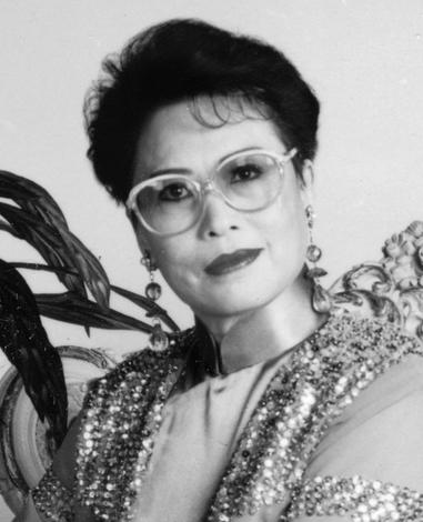 著名粤剧表演艺术家郑培英逝世追思会12日举行