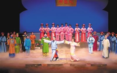 廉江反腐粤剧《户部黎公》连续两晚在京展演