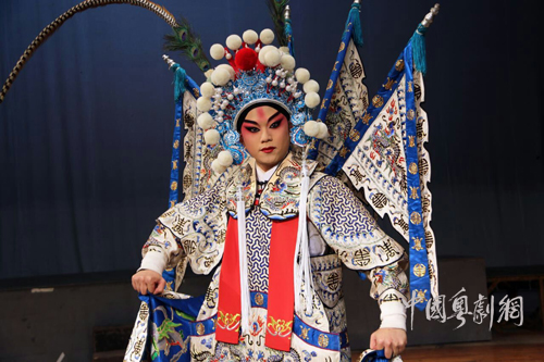 骏马奋起始奔腾 青年演员陈骏旻的粤剧奋斗史