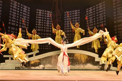 粤剧《白蛇传&middot;情》角逐第28届梅花奖