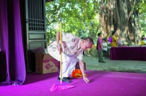 荔枝湾粤剧团团长杜铭扬