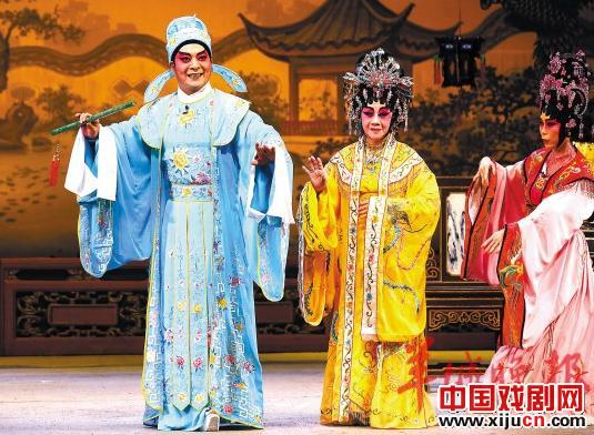 &ldquo;中、新粤剧大班&rdquo;新加坡敦煌剧坊暨广州红豆粤剧团联合呈献大型粤剧《武则天》