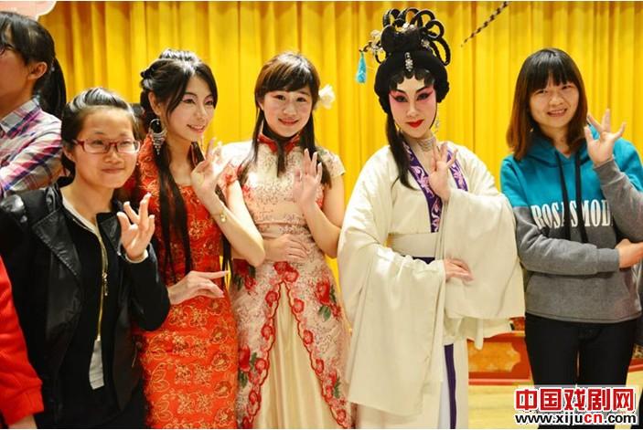 广东培正学院第七届校园文化艺术节开幕式暨广东粤剧院高雅艺术进校园