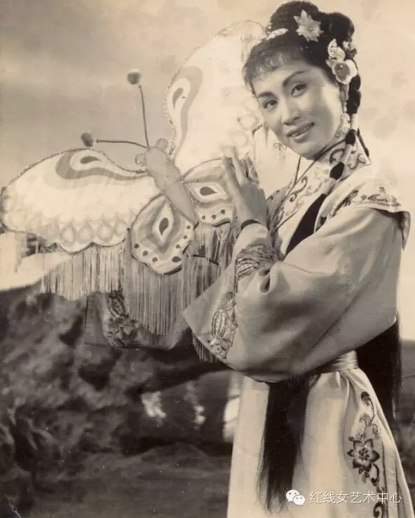 电影《红线女》签约仪式