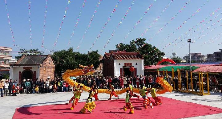 贺廉江秧脚地文化楼落成大庆