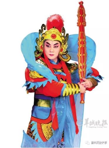 中国著名戏剧艺术家、广东粤剧院院长丁凡先生亲临雷州开放大学讲学！