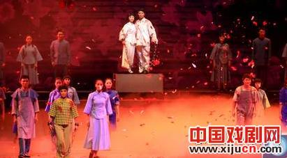 新派粤剧《刑场上的婚礼》拉近了年轻人与传统艺术的距离