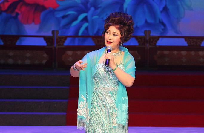 粤曲独唱《残夜泣笺》 演唱:曹秀琴