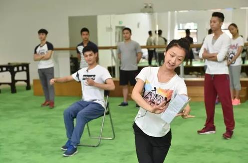 跟着我，带你走进《杨翠喜》