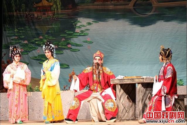 庙会观粤剧《红线错》