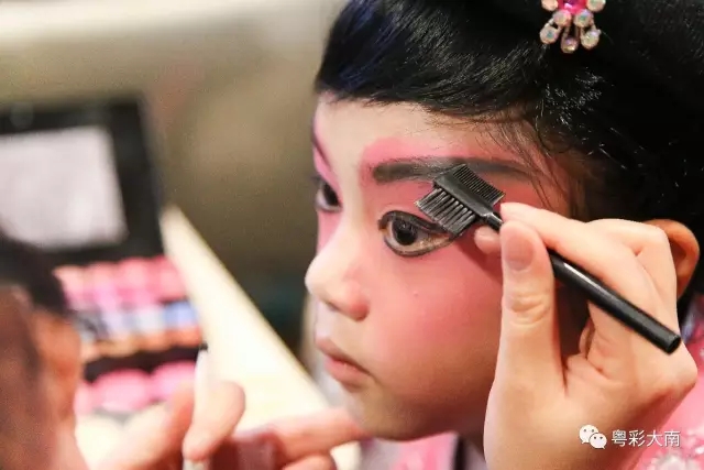 &ldquo;粤&rdquo;唱&ldquo;粤&rdquo;暖 &mdash;&mdash;&ldquo;大南小红豆&rdquo;与&ldquo;小候鸟&rdquo;新春粤剧欢乐聚