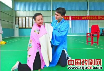 汉剧《宇宙锋》冲刺十艺节