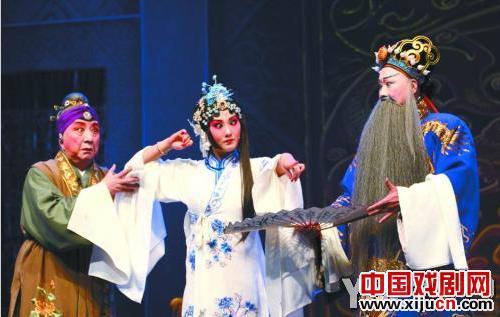 武汉汉剧院的《宇宙锋》精彩亮相国家大剧院