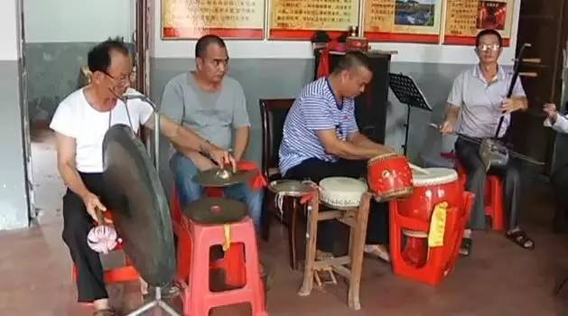 武平中山同心汉剧艺术团