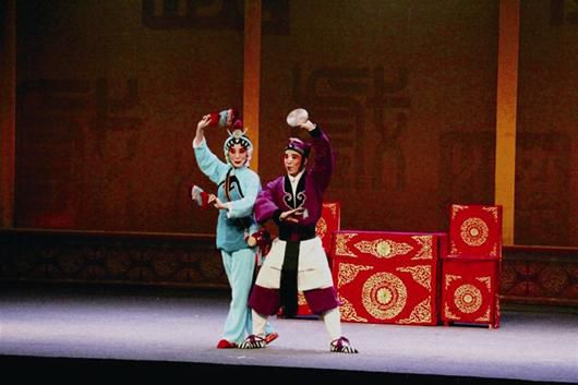 湖北省&ldquo;高雅艺术进校园&rdquo;活动 古老的汉调牵动着学子们的心弦